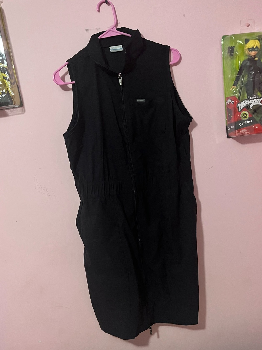 ⭐️Columbia Black Sleeveless Zip-Front Dress